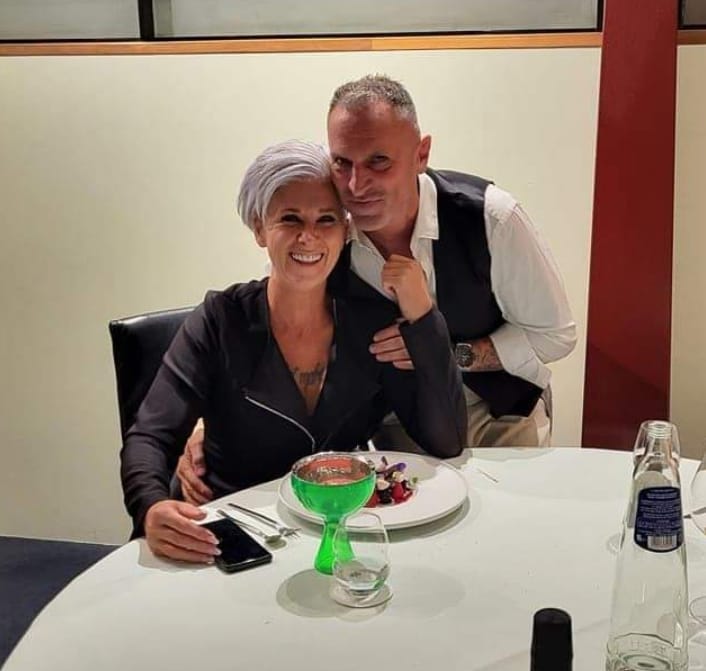 Mirel en Robert uw gastvrouw en gastheer bij Brasserie de Maasnimf